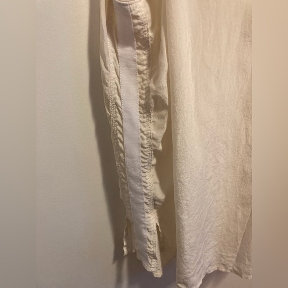club Monaco cream silk tank. - Picture 3 of 7